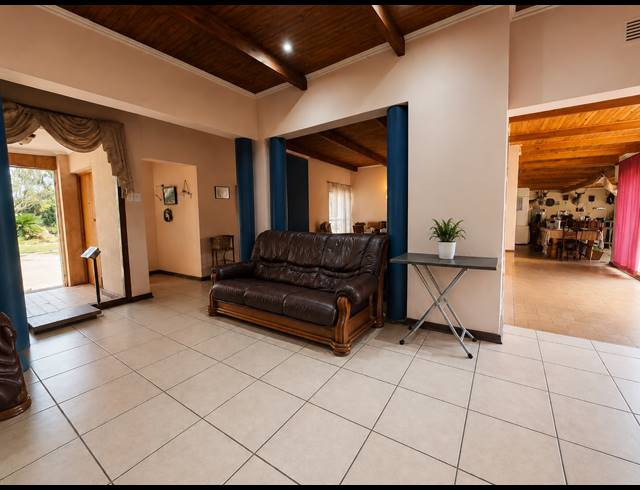 4 BEDROOM FREEHOLD FOR SALE IN GLEN DONALD AH